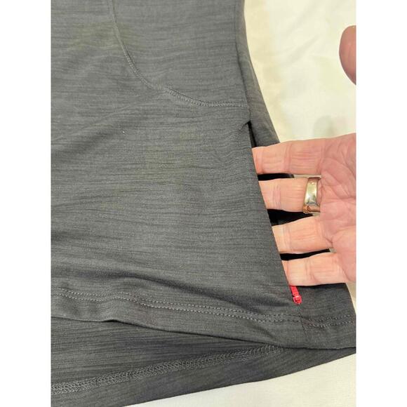 Spyder Black Zipper Pocket Short Sleeve Crew Neck Stretchy Athletic TShirt Large - Picture 8 of 9